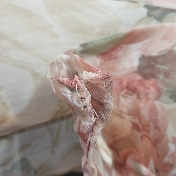 Croscill Cotswold vintage floral sheers rose green - Picture 7 of 10